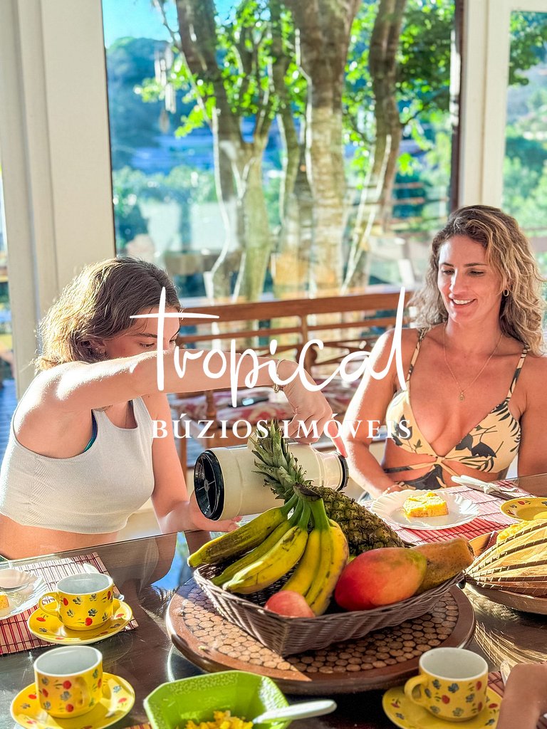 Casa à venda em Geribá com vista para praia