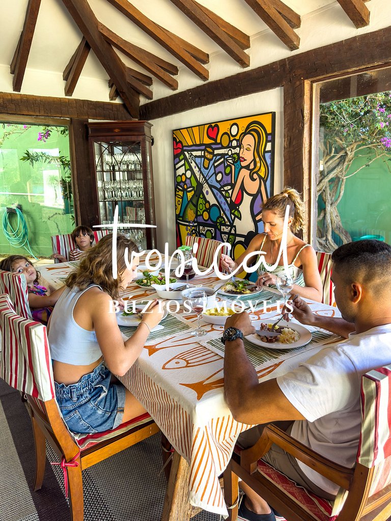 Casa na Praia, Piscina, Exclusividade na Ferradura