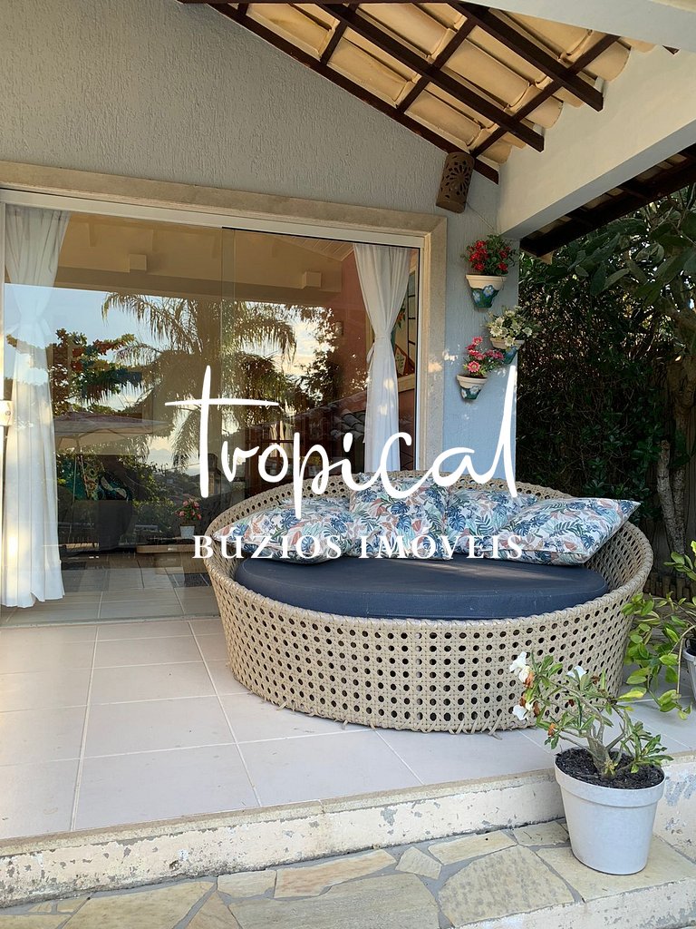 GB81 - Linda casa a 450 metros da praia de Geribá