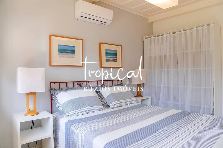 MG31 - Linda casa de frente para Praia de Manguinhos