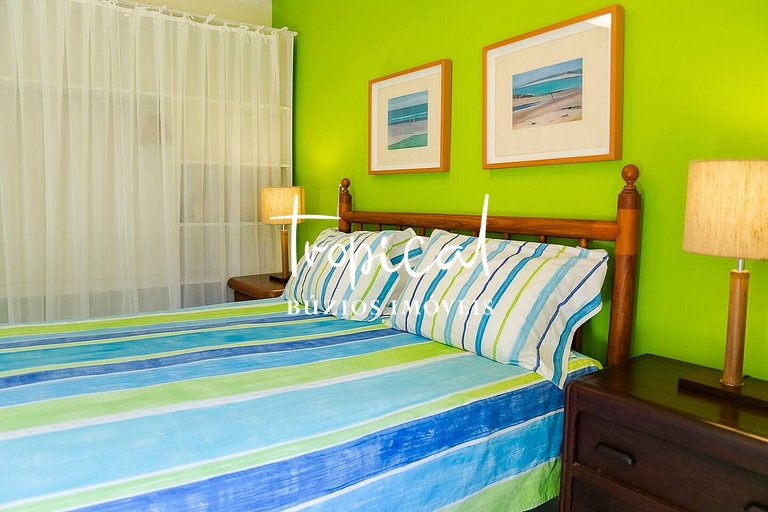 MG31 - Linda casa de frente para Praia de Manguinhos