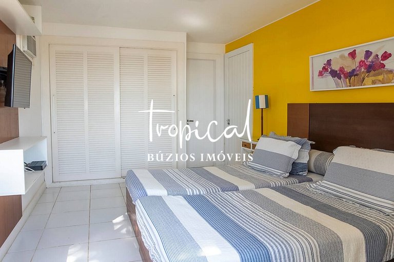 MG31 - Linda casa de frente para Praia de Manguinhos
