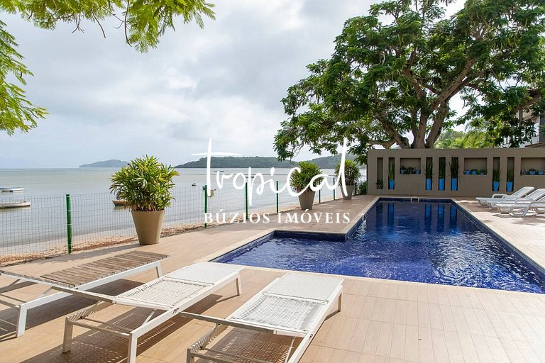 MG31 - Linda casa de frente para Praia de Manguinhos