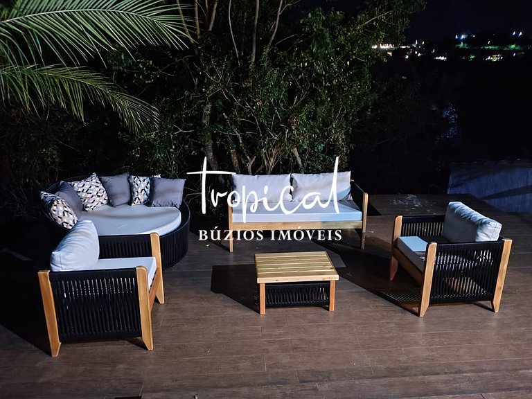 FA19 - Casa na Ferradura com Piscina e Vista Incrível