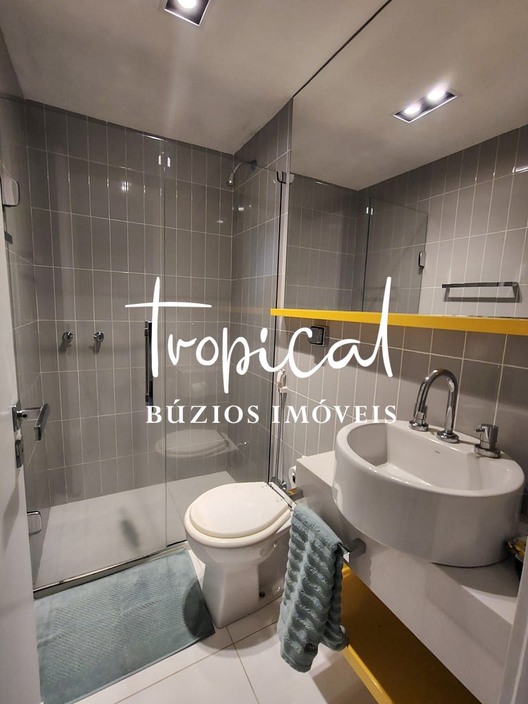 FA19 - Casa na Ferradura com Piscina e Vista Incrível