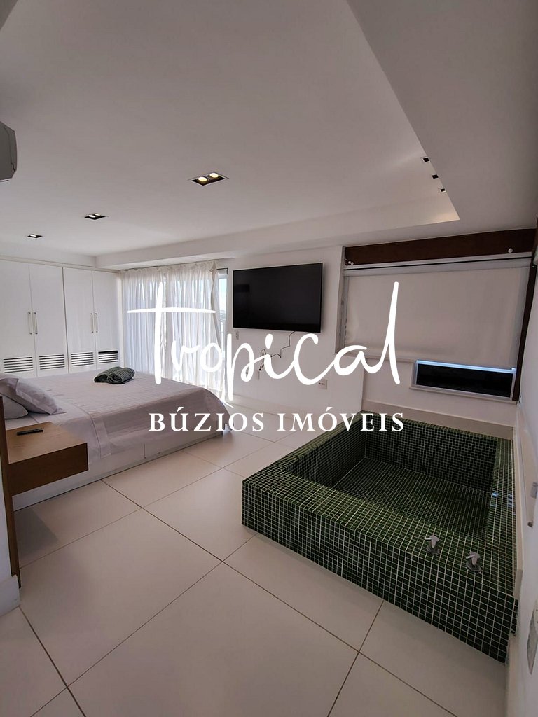 FA19 - Casa na Ferradura com Piscina e Vista Incrível