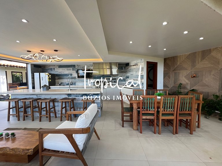 AB88 - Casa com alto lazer e vista para o mar de Búzios