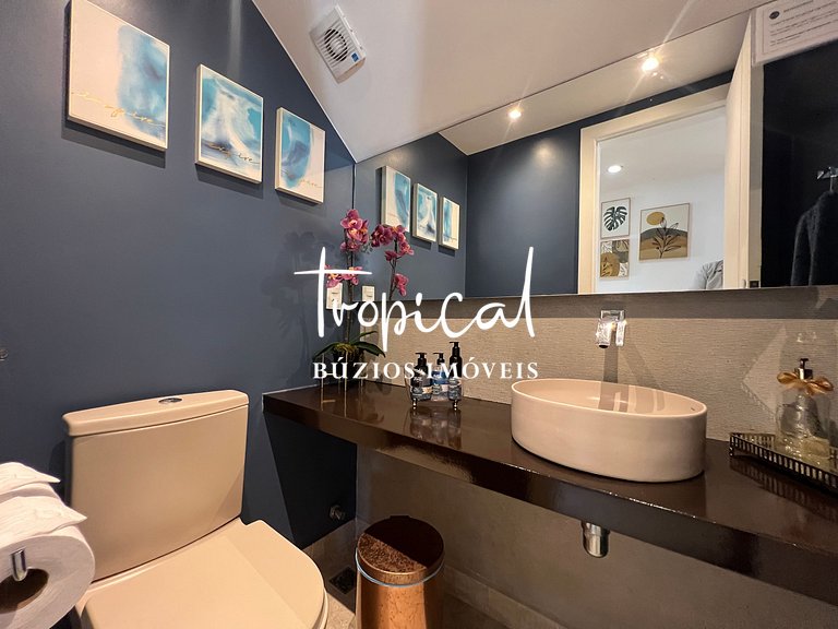 AB88 - Casa com alto lazer e vista para o mar de Búzios