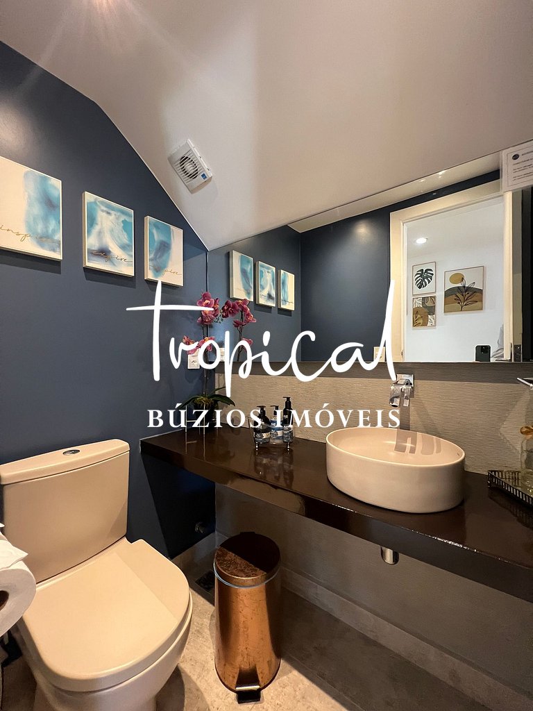 AB88 - Casa com alto lazer e vista para o mar de Búzios