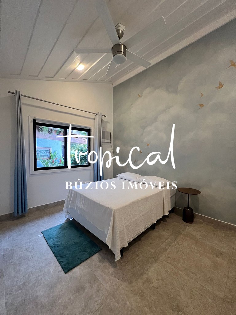 AB88 - Casa com alto lazer e vista para o mar de Búzios