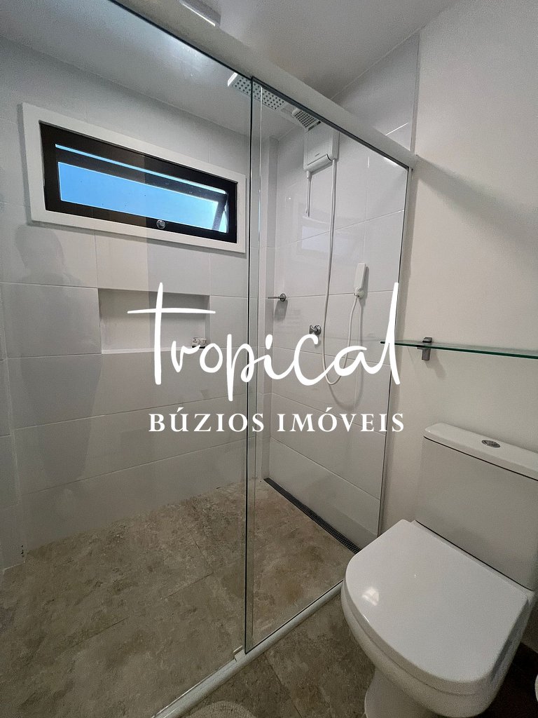 AB88 - Casa com alto lazer e vista para o mar de Búzios