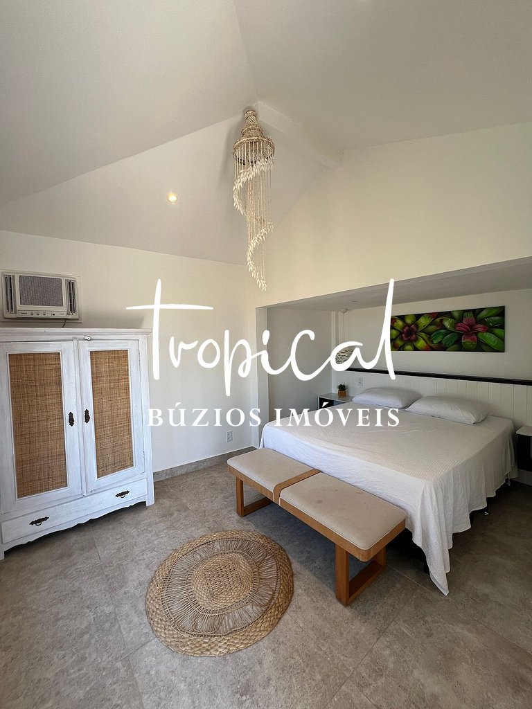 AB88 - Casa com alto lazer e vista para o mar de Búzios