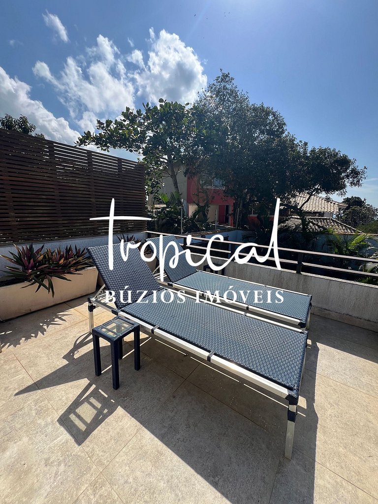 AB88 - Casa com alto lazer e vista para o mar de Búzios
