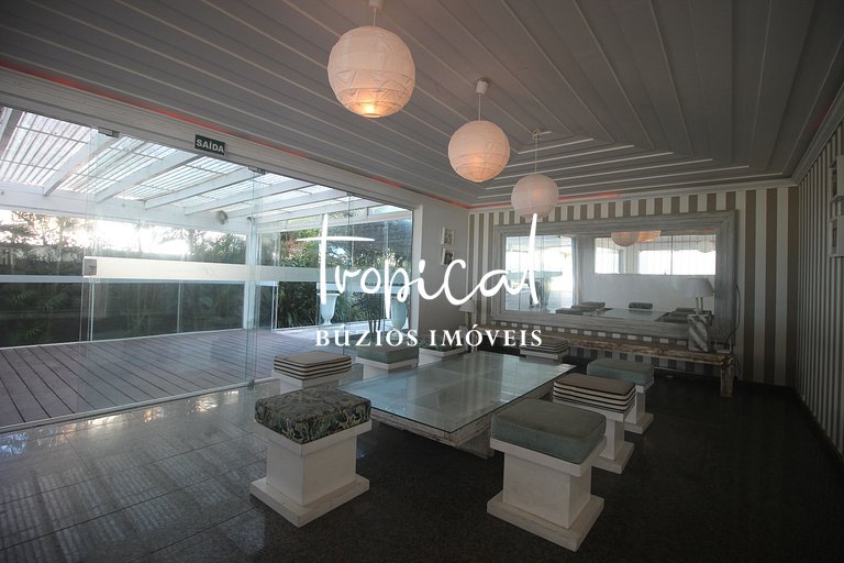 RA01 - Excelente pé na areia