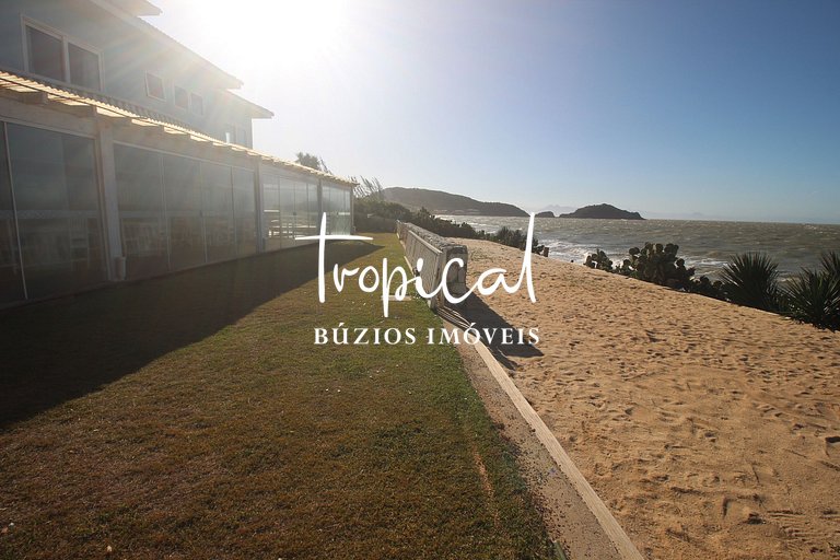 RA01 - Excelente pé na areia