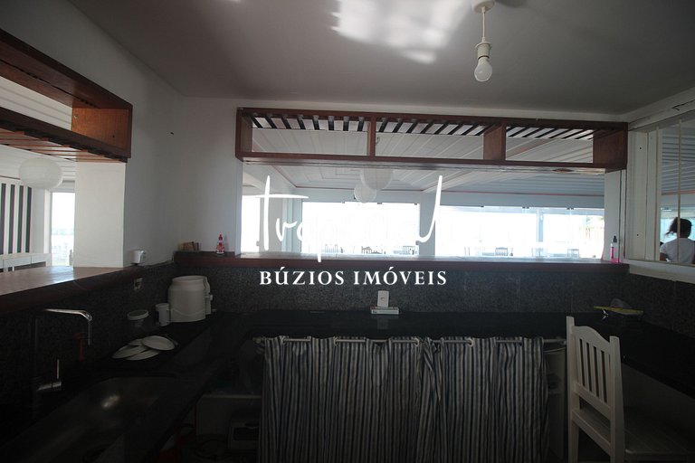 RA01 - Excelente pé na areia