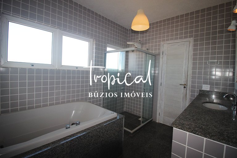 RA01 - Excelente pé na areia