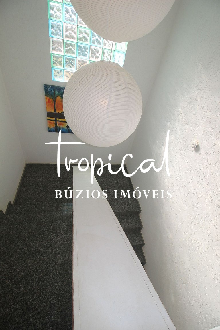 RA01 - Excelente pé na areia