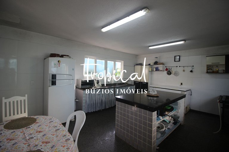 RA01 - Excelente pé na areia