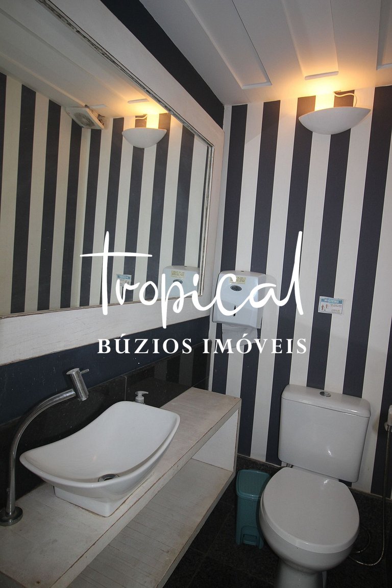 RA01 - Excelente pé na areia