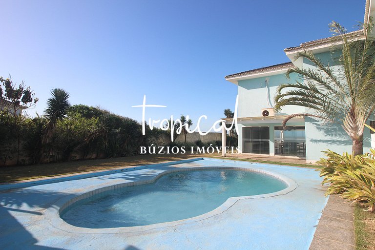 RA01 - Excelente pé na areia