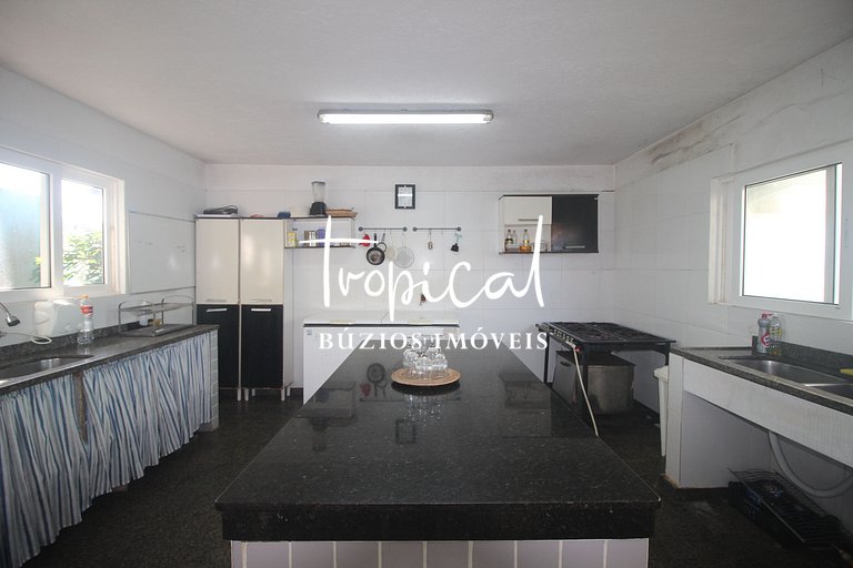 RA01 - Excelente pé na areia