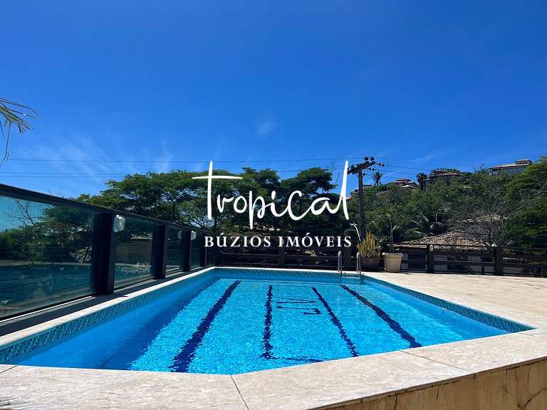 Casa com 8 Suítes e Piscina em Geribá