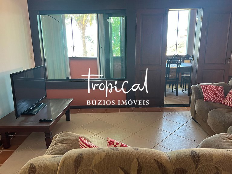 GB65 - Casa com 8 Suítes e Piscina em Geribá