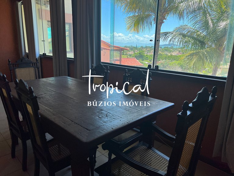 Casa com 8 Suítes e Piscina em Geribá