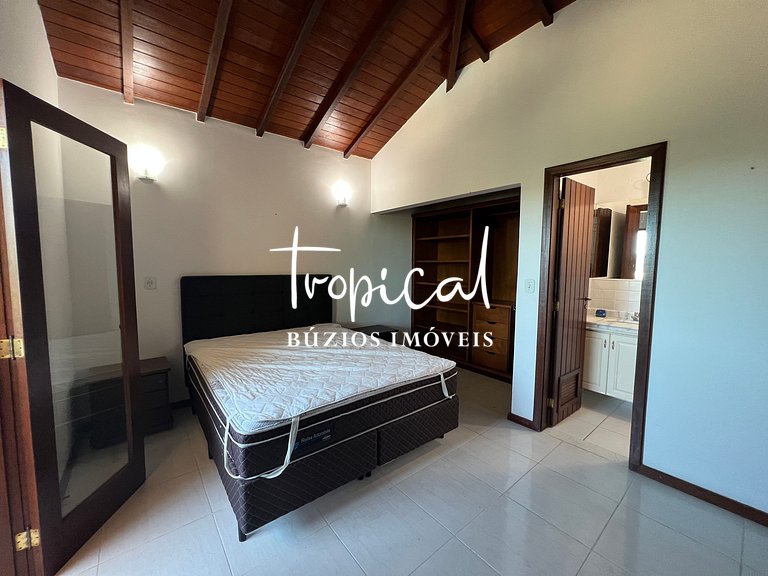 GB65 - Casa com 8 Suítes e Piscina em Geribá