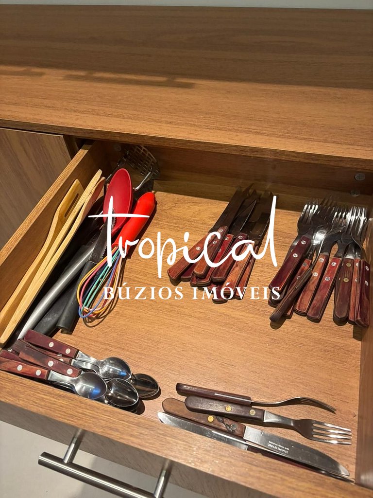 RJ01 - Lindo Apartamento no Leblon