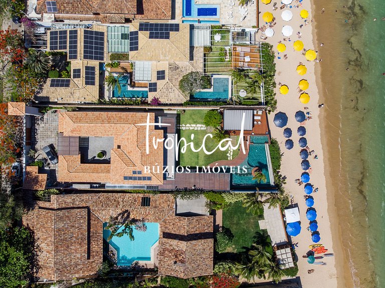 FA18 - Mansão luxuosa pé na areia na Ferradura