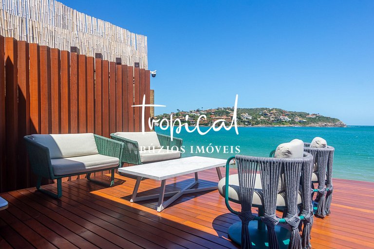 FA18 - Mansão luxuosa pé na areia na Ferradura