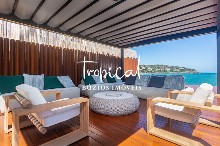 FA18 - Mansão luxuosa pé na areia na Ferradura