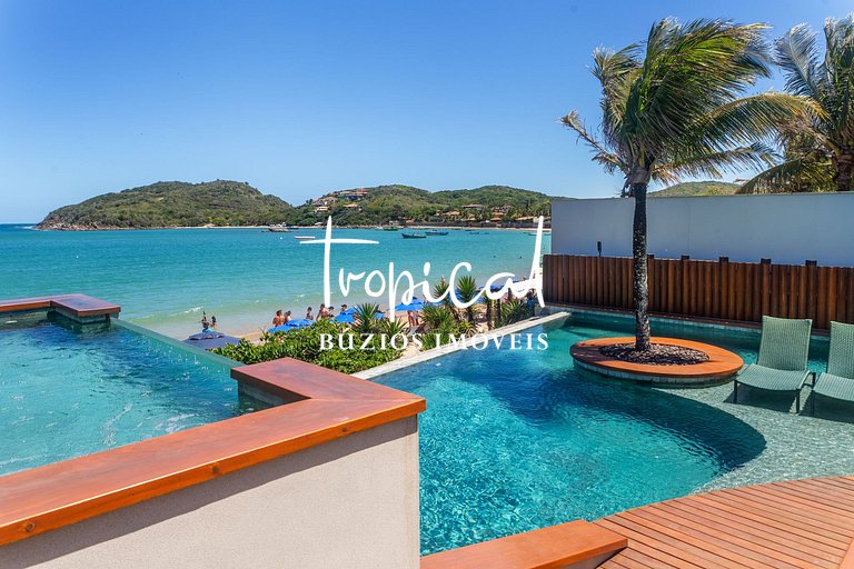 FA18 - Mansão luxuosa pé na areia na Ferradura