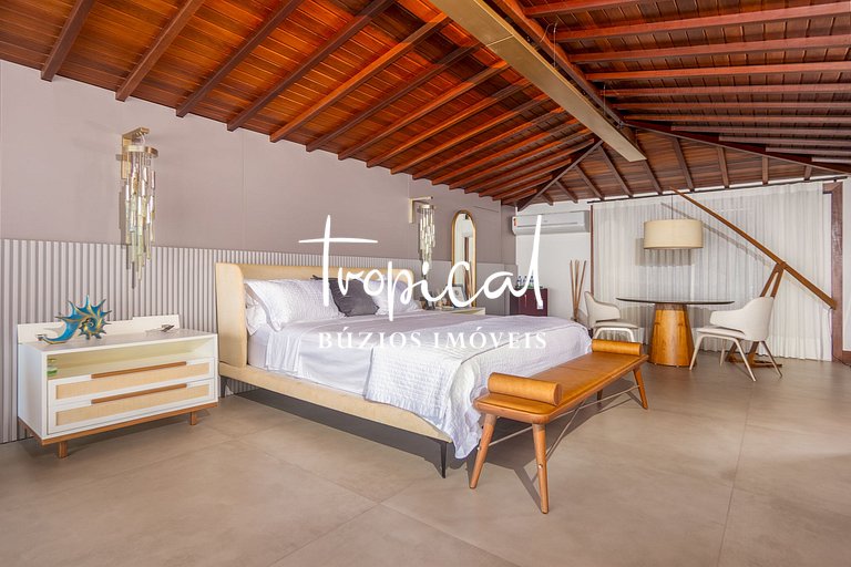 FA18 - Mansão luxuosa pé na areia na Ferradura