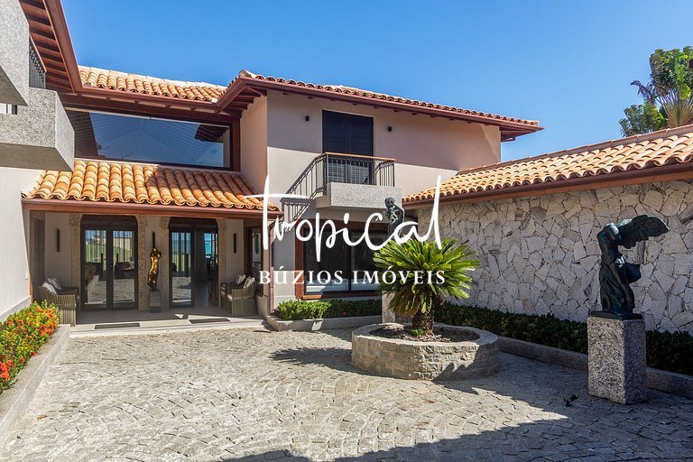 FA18 - Mansão luxuosa pé na areia na Ferradura