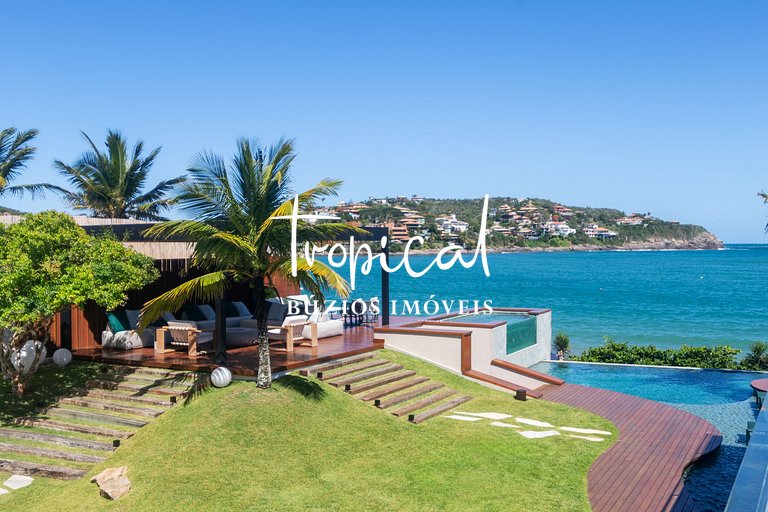 FA18 - Mansão luxuosa pé na areia na Ferradura