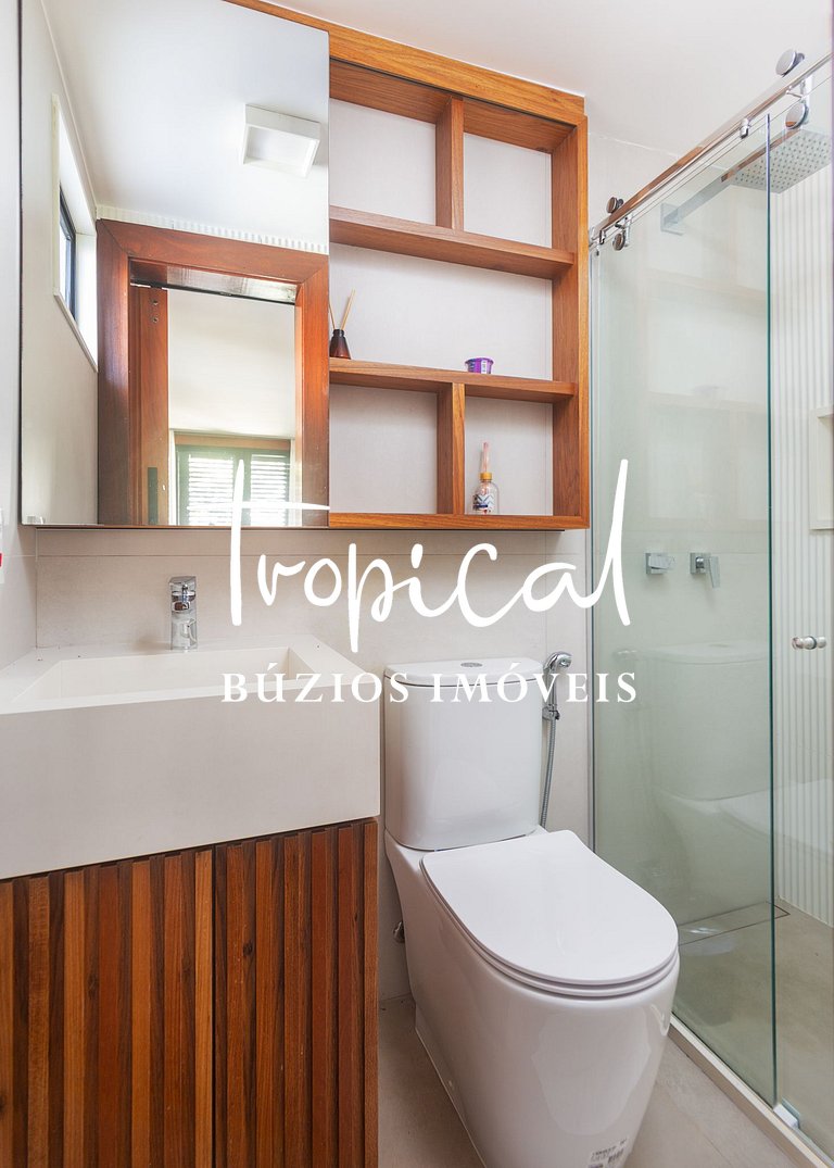 FA18 - Mansão luxuosa pé na areia na Ferradura