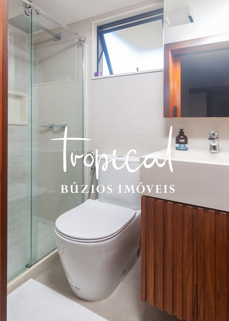 FA18 - Mansão luxuosa pé na areia na Ferradura