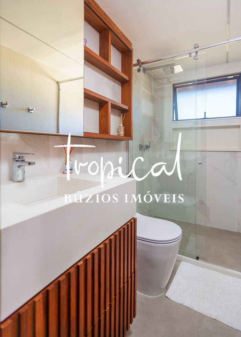 FA18 - Mansão luxuosa pé na areia na Ferradura