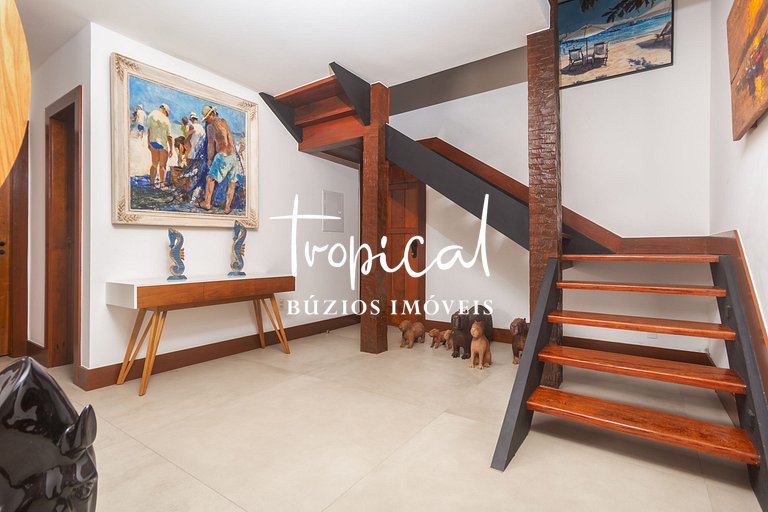 FA18 - Mansão luxuosa pé na areia na Ferradura