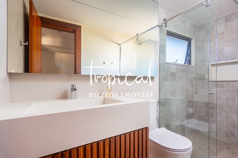 FA18 - Mansão luxuosa pé na areia na Ferradura