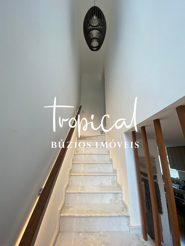 RA02 - Casa em condomínio a 500 metros da praia