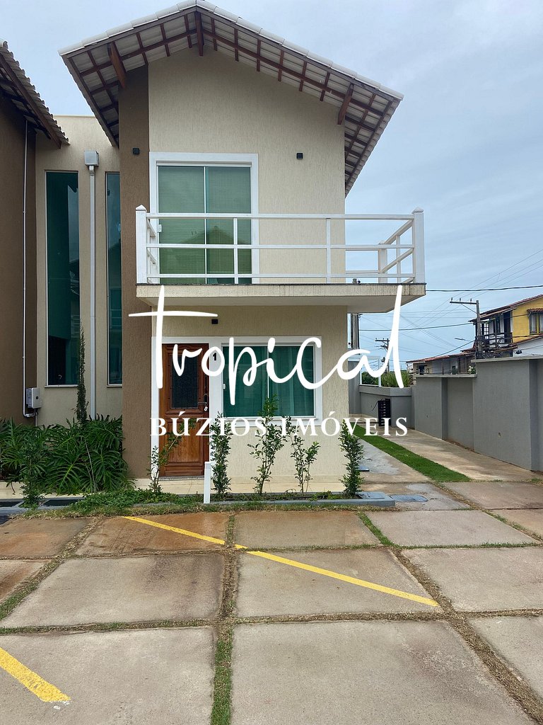RA02 - Casa em condomínio a 500 metros da praia