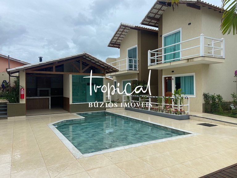 RA02 - Casa em condomínio a 500 metros da praia