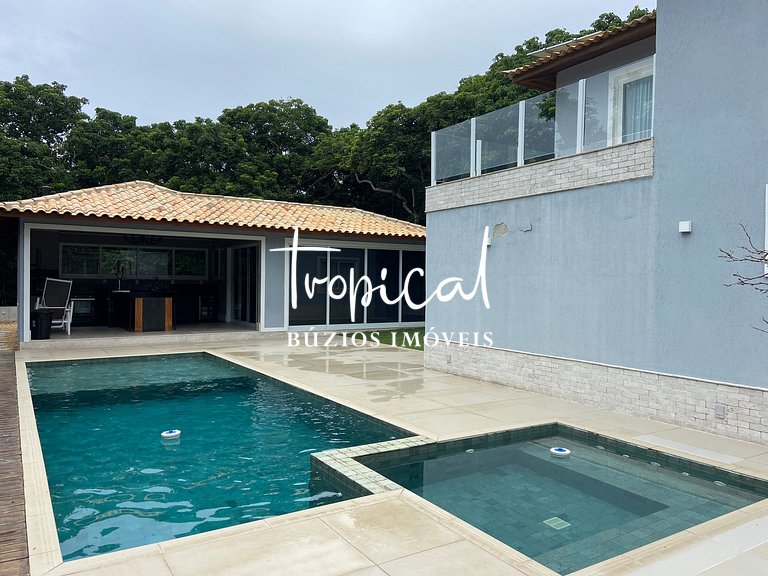 MG71 - Casa no Jardim do Lago com Piscina a 400m da Praia