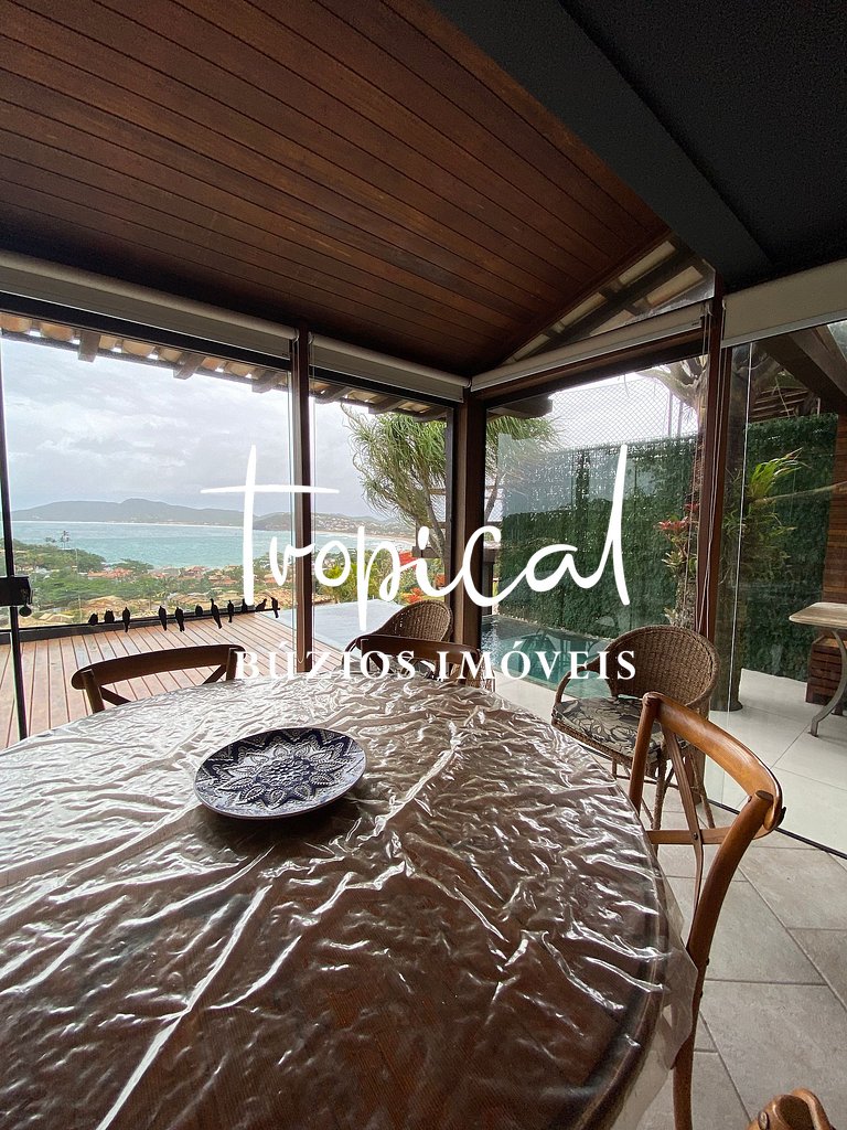 GB28 - Casa em Condomínio com Vista Panorâmica