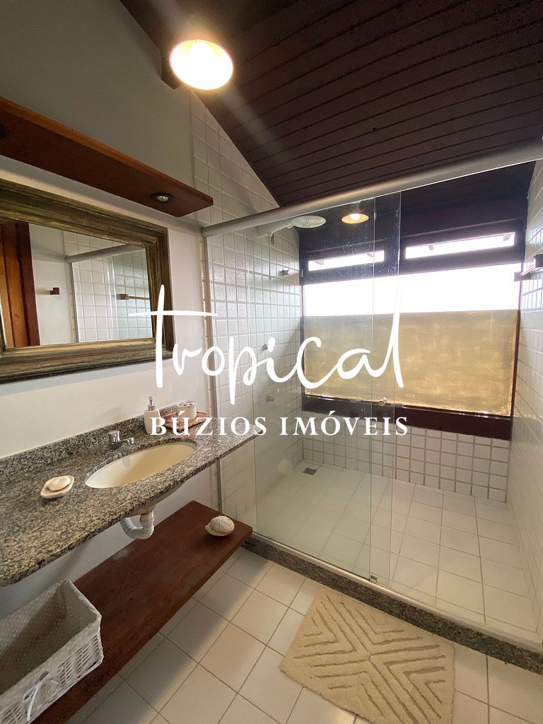 GB28 - Casa em Condomínio com Vista Panorâmica