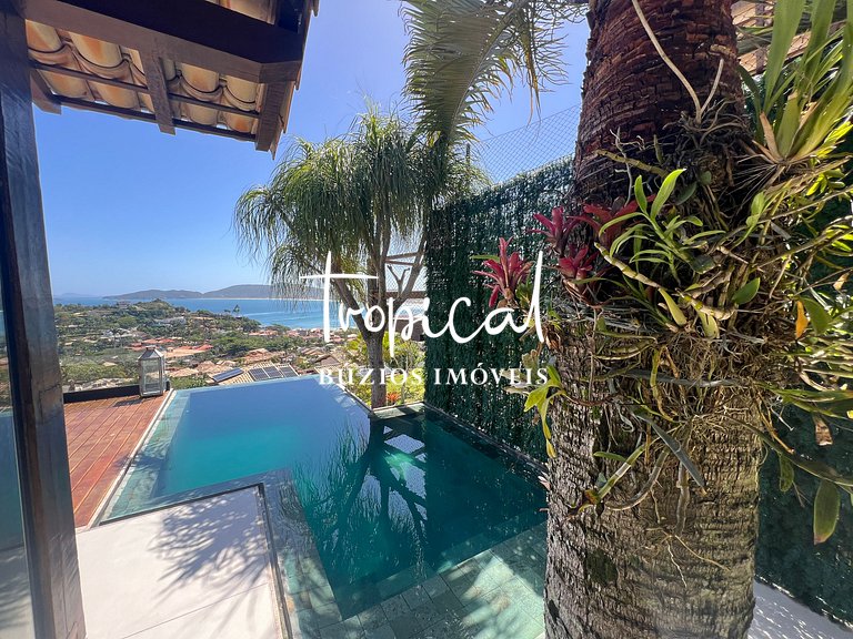 GB28 - Casa em Condomínio com Vista Panorâmica